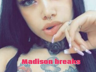 Madison_breaks