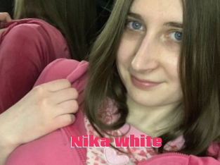 Nika_white